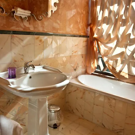 بيت ضيافة Suite Accommodation