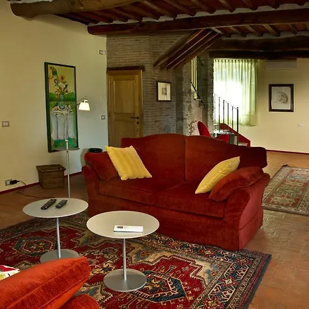 Pensionat Suite Accommodation Lucca