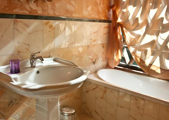 بيت ضيافة Suite Accommodation