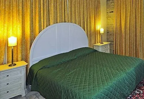 Suite Accommodation